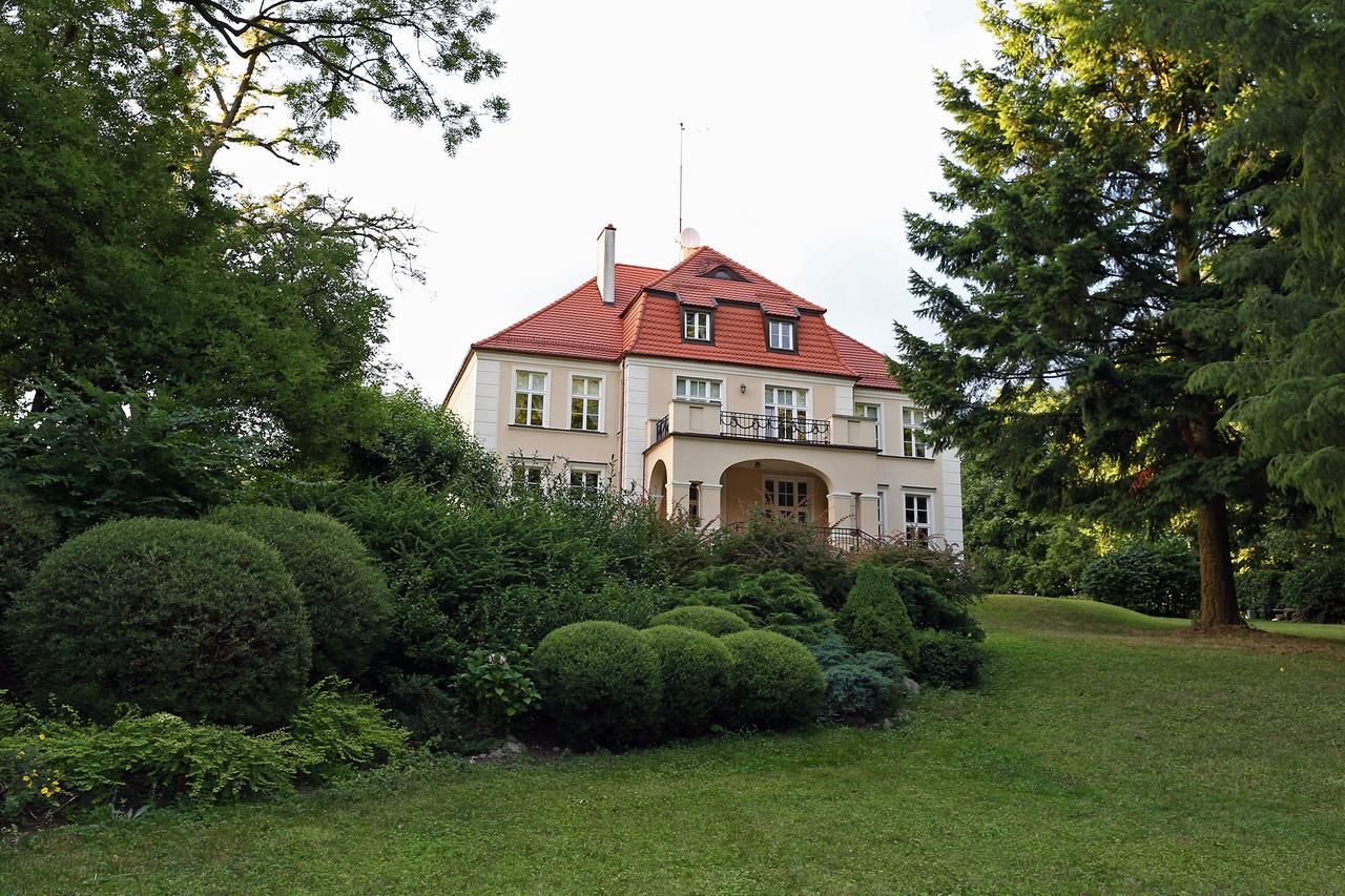 Dwor Bieland Bed and Breakfast Elbląg Eksteriør billede