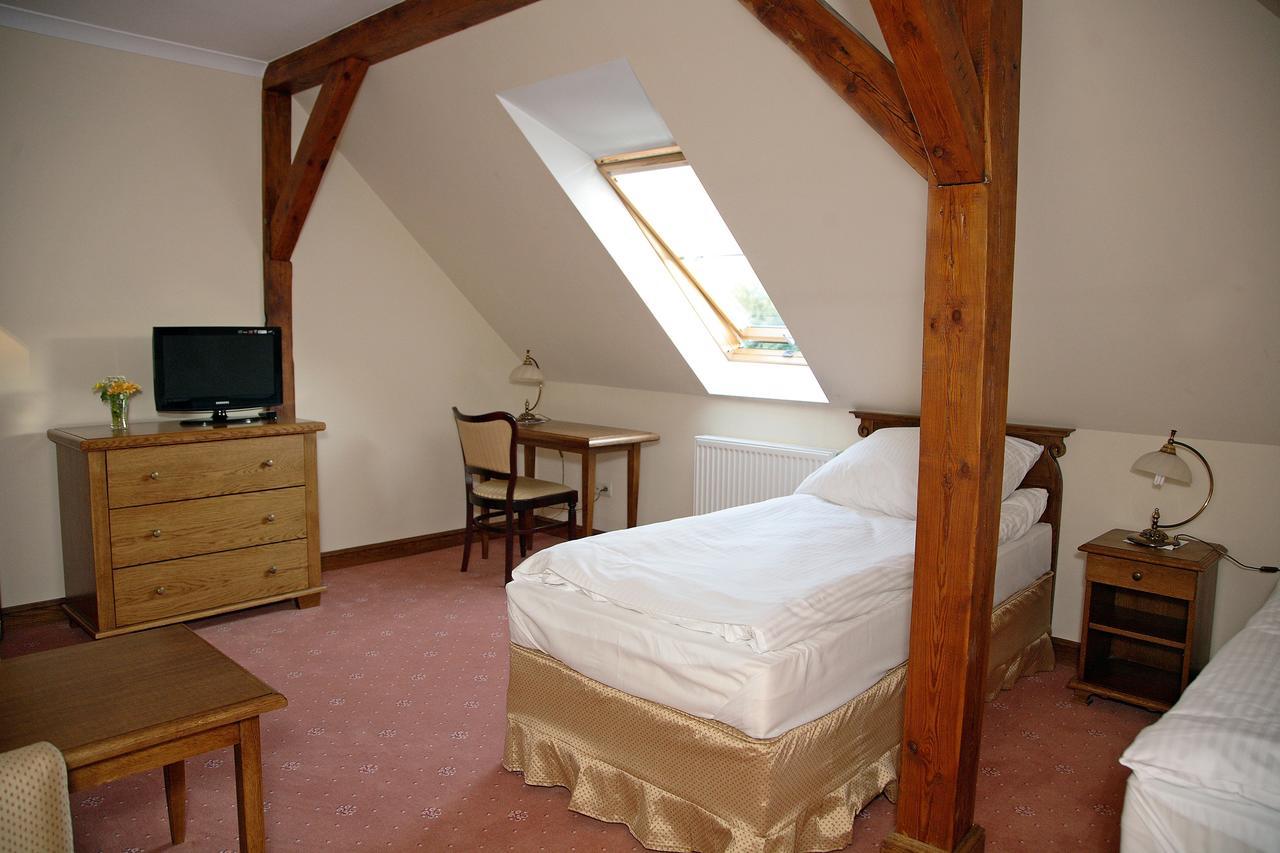 Dwor Bieland Bed and Breakfast Elbląg Eksteriør billede
